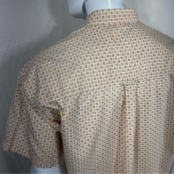 Chaps RL Men’s Orange & Gray Geo Print Short Sleeve Button Down - Picture 6 of 7